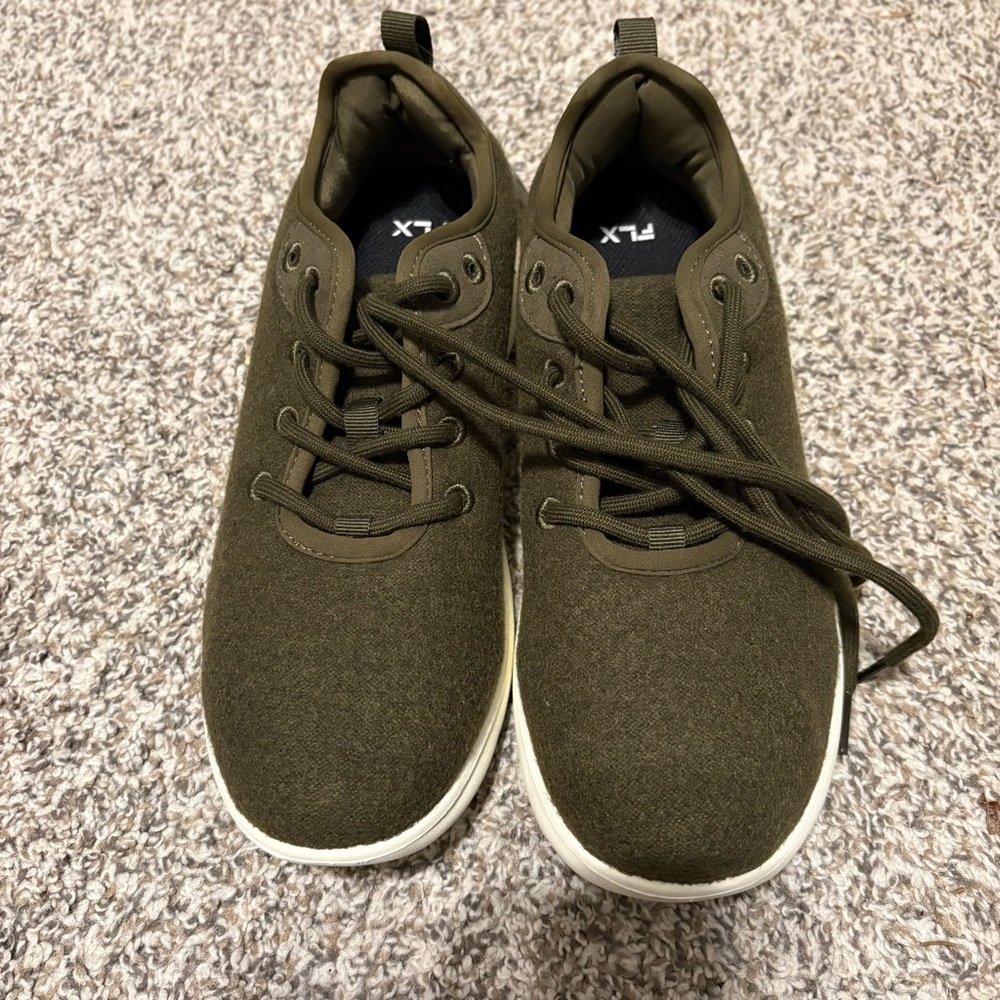 FLX Women's Olive green Wool‎ Lace-Up Sneakers